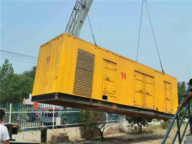 南宁300KW柴油发电机组油耗是多少？
