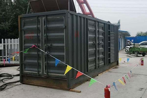 南宁发电机租赁空气滤清器多久更换一次？