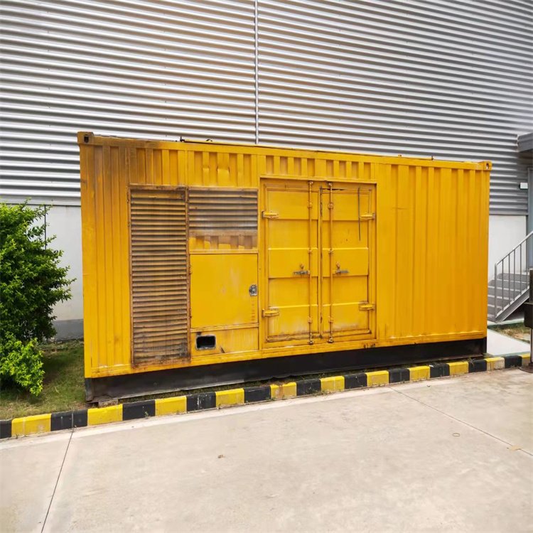 南宁柴油发电机组在冬季启动前如何对燃油系统进行预热？