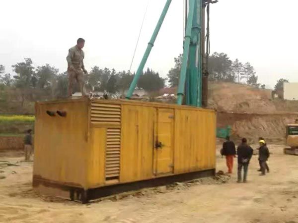 南宁如何判断水冷式机油散热器密封件是否需要更换？